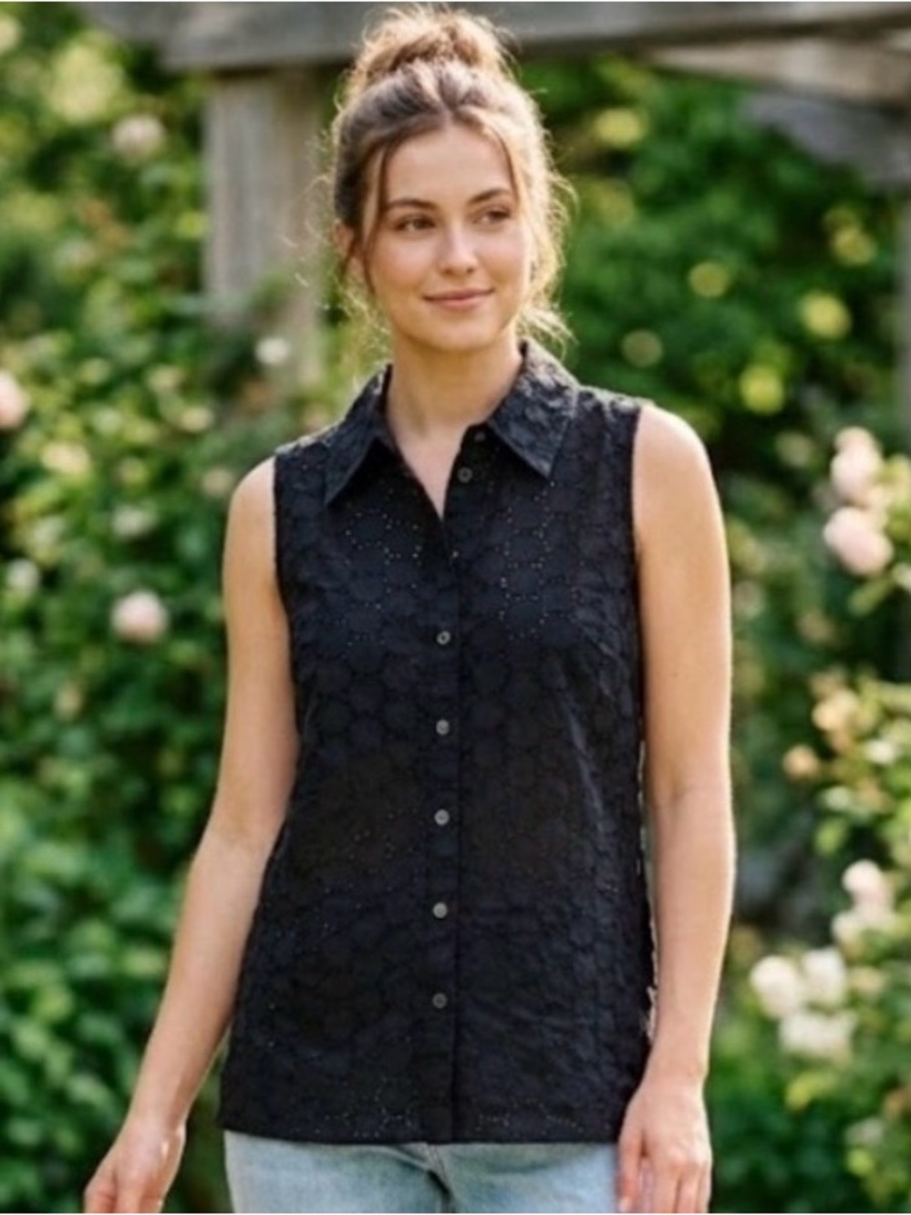 TABI Black 100% Cotton Eyelet Sleeveless Button Down Shirt